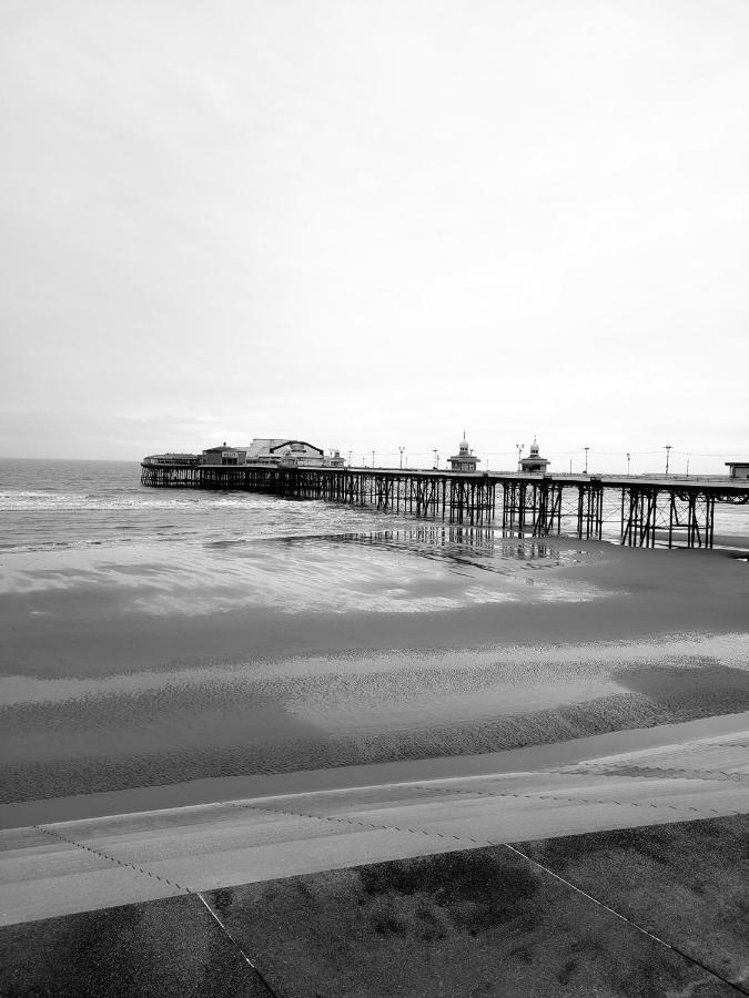 The Clevedon Acomodação com café da manhã Blackpool Exterior foto